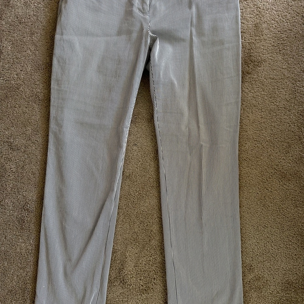 The Limited Seersucker Gray Ankle Pants